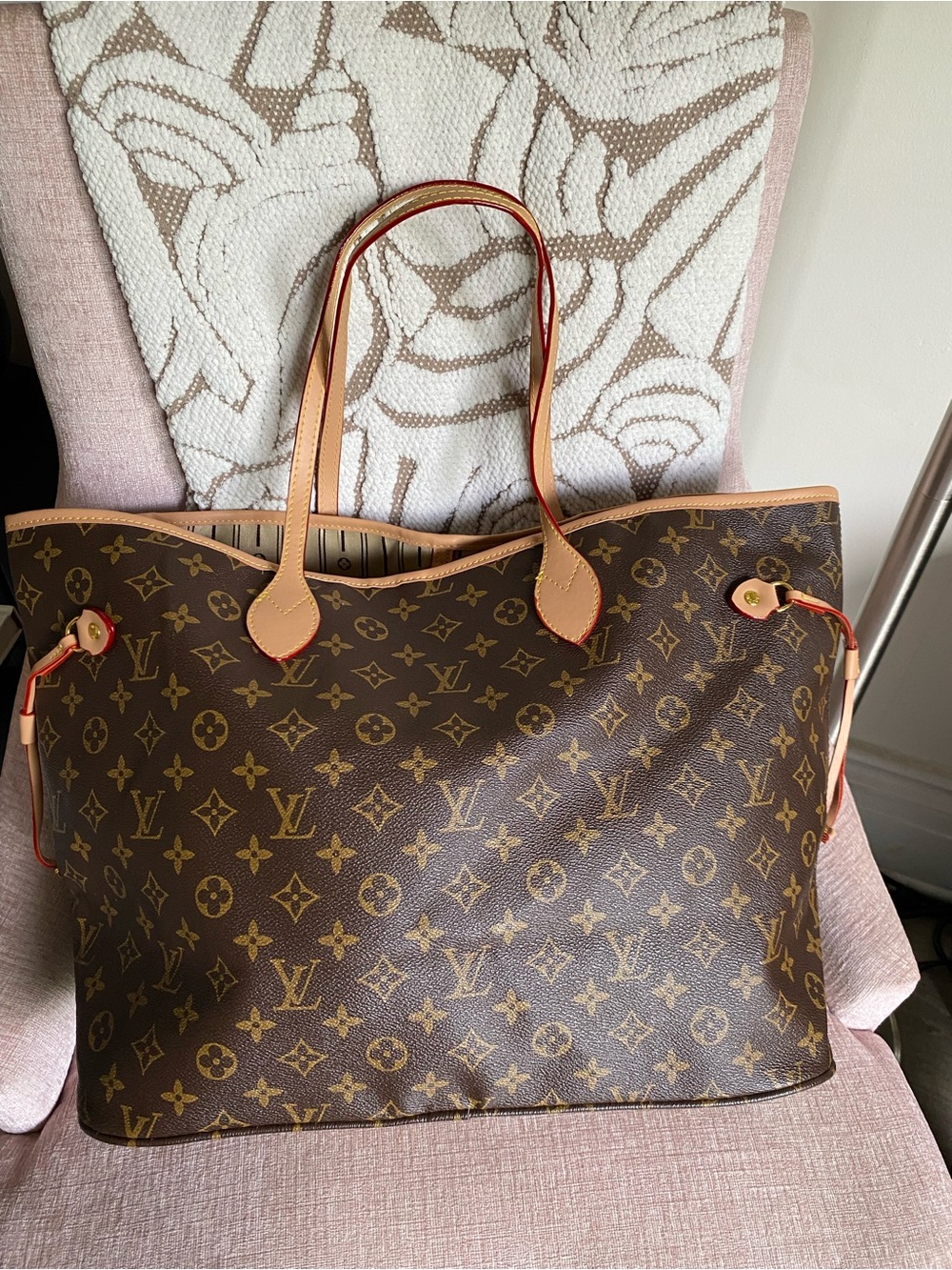 SHOULDER BAG - Picture 3 of 16